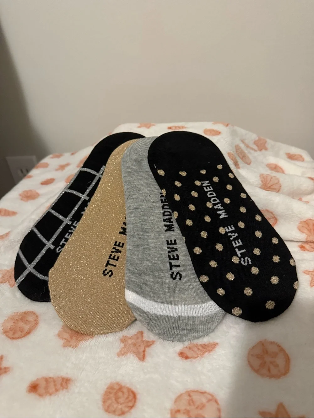 Steve Madden four pairs